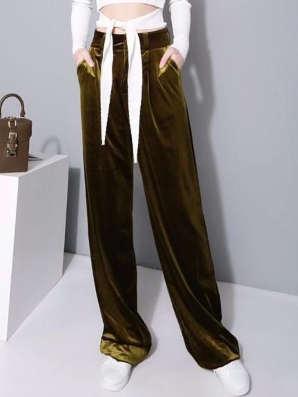 NWT Marigold Shadows Basho Velvet Luxury Pants L
